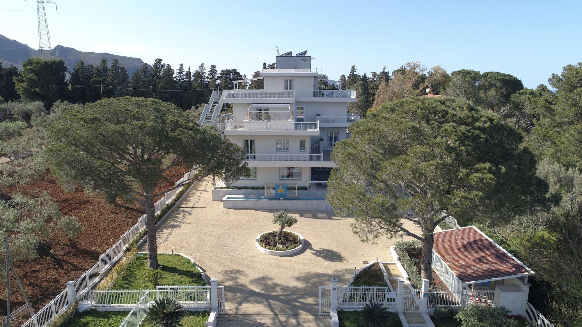 Principe Alogna Hotel & Spa Алтавила Миличиа Екстериор снимка
